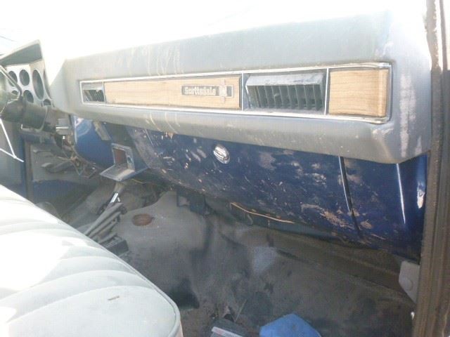 CHEVROLET PICKUP   1987 Glove Box 1612434
