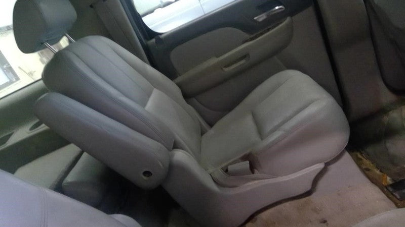 SUBURBN15 2007 Seat Rear 2020658