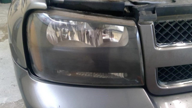 Passenger Headlight Flush Half Width Grille Bar Fits 06-09 TRAILBLAZER