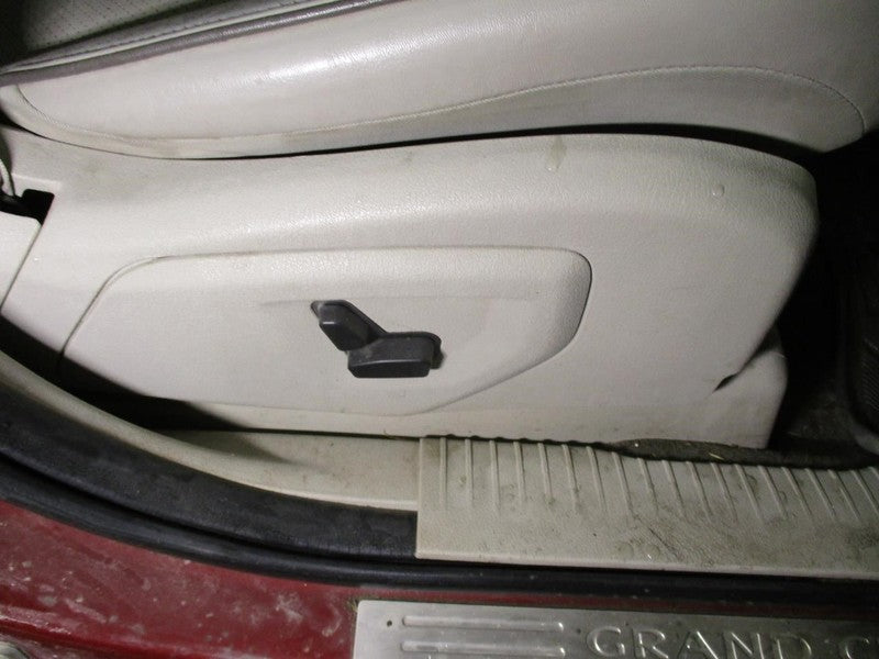 Console Front Roof With Sunroof Fits 05-10 GRAND CHEROKEE 2018783