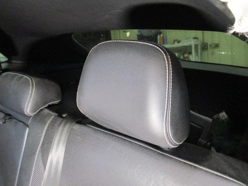 Volkswagen Atlas Cross Sport 2021 Headrest Used 1991