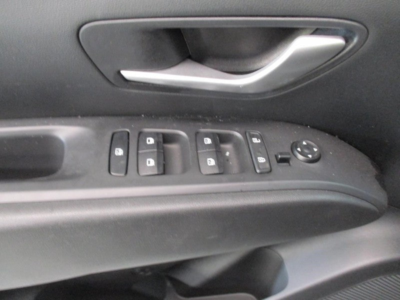 Driver Front Door Switch Driver's Lock And Window Fits 22-24 SANTA CRU
