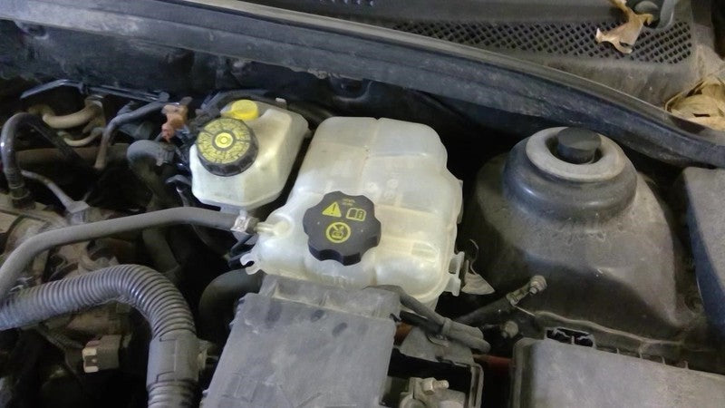 Coolant Reservoir Fits 12-17 VERANO 1955401
