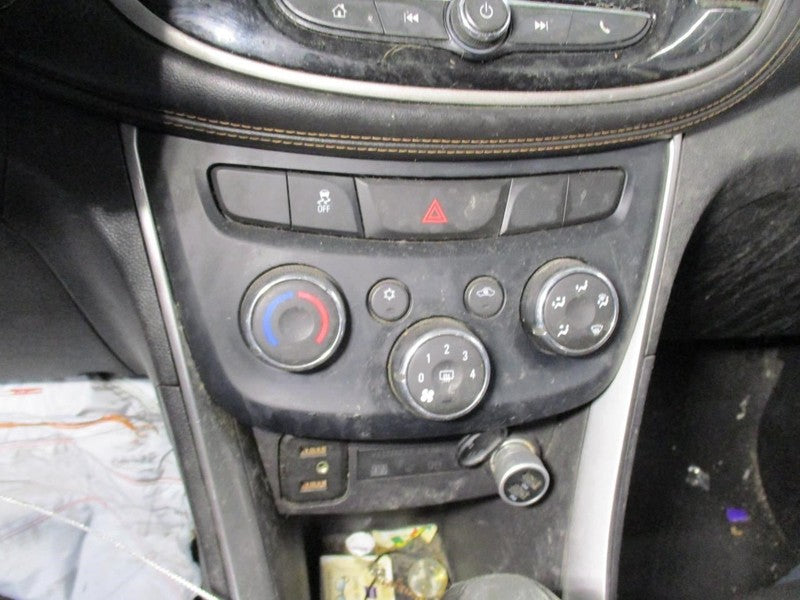 Temperature Control Without Electric Heater Fits 17-21 TRAX 1873685