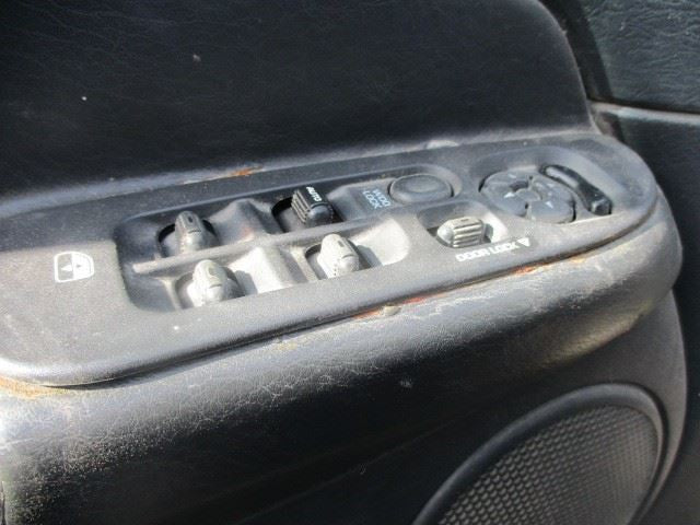 AC Compressor Fits 02-03 DODGE 1500 PICKUP 1901489