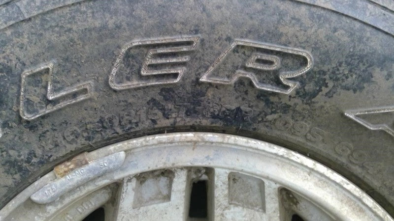 4 RUNNER  1995 Console Front 1933763