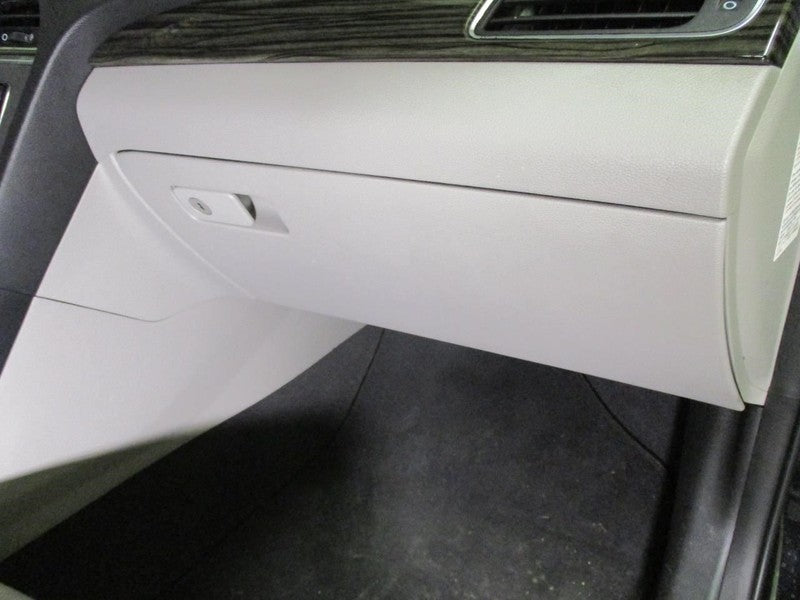 SONATA HY 2016 Glove Box 1870802