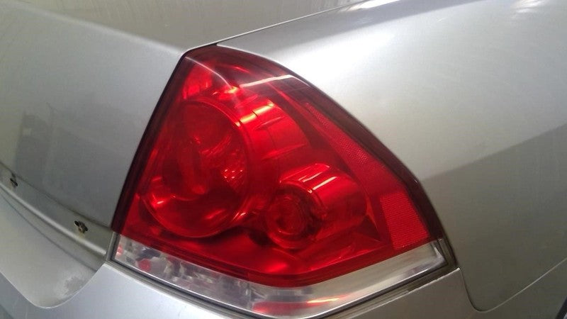 Passenger Tail Light VIN W 4th Digit Limited Fits 06-16 IMPALA 1998407