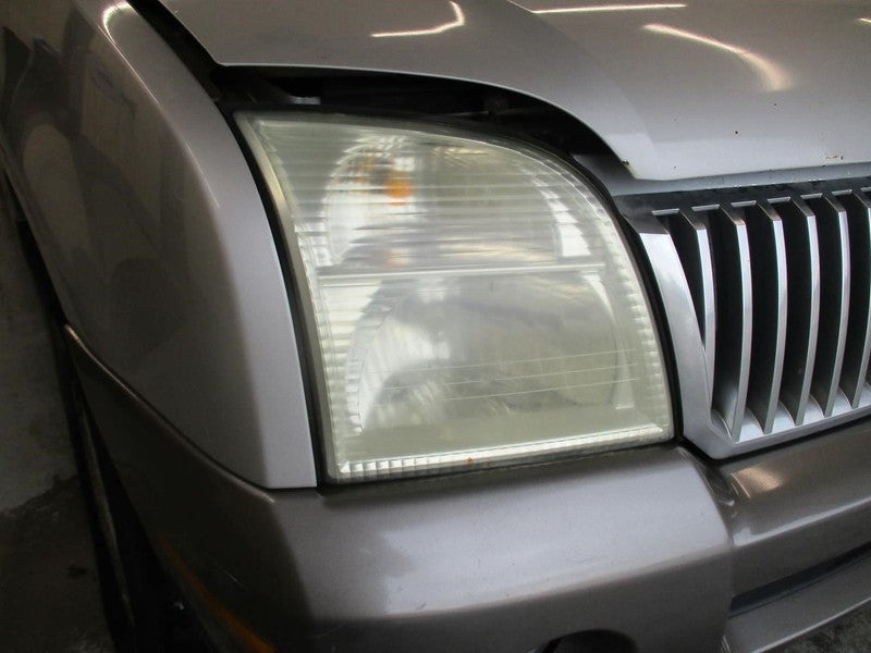 Passenger Right Headlight Fits 02-05 MOUNTAINEER 2037520
