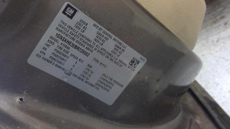 Chevrolet Suburban 1500 2011 Headrest Used 0660
