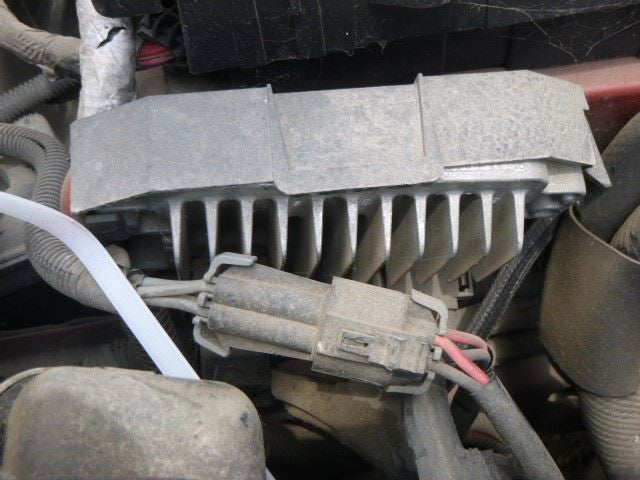 Passenger Right Tail Light Outer Fits 10-13 CAMARO 1195656