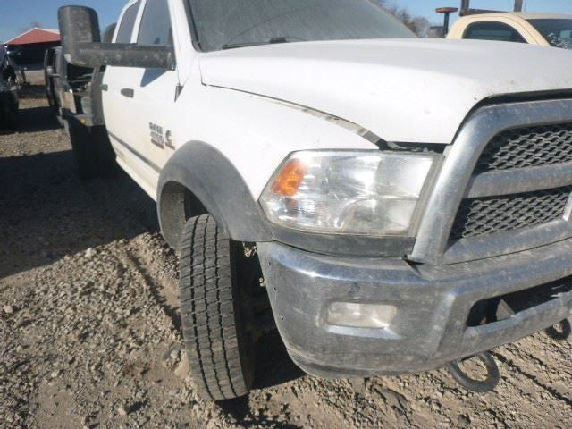 RAM 4500   2018 Headlight 1529169