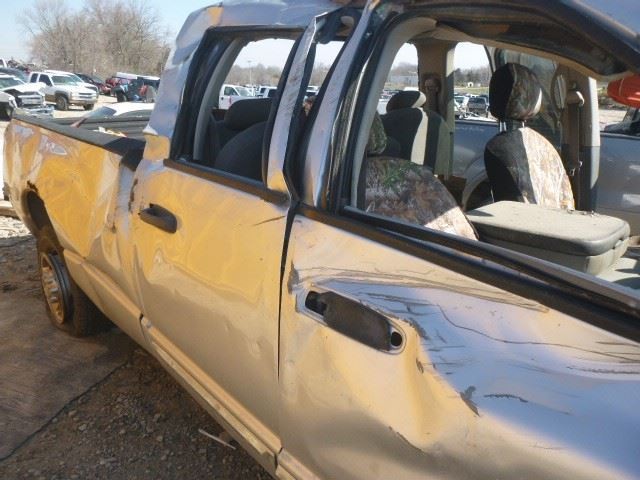 Front Axle 4 Wheel ABS 3.73 Ratio Fits 09 DODGE 2500 PICKUP 1557425