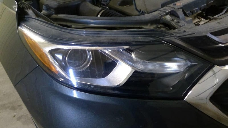 Engine ECM Electronic Control Module 2.5L Fits 17-22 COLORADO 1897589