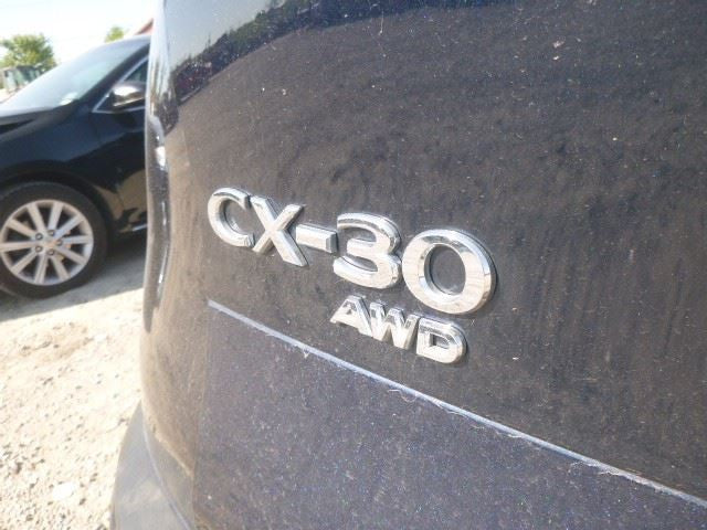 CX-3      2023 Camera/Projector 1516686