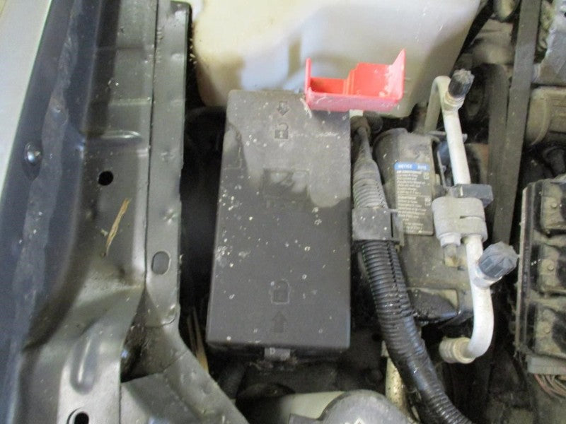 Seat Belt Front 60/40 Seats Driver Buckle Fits 02-05 LESABRE 2010132
