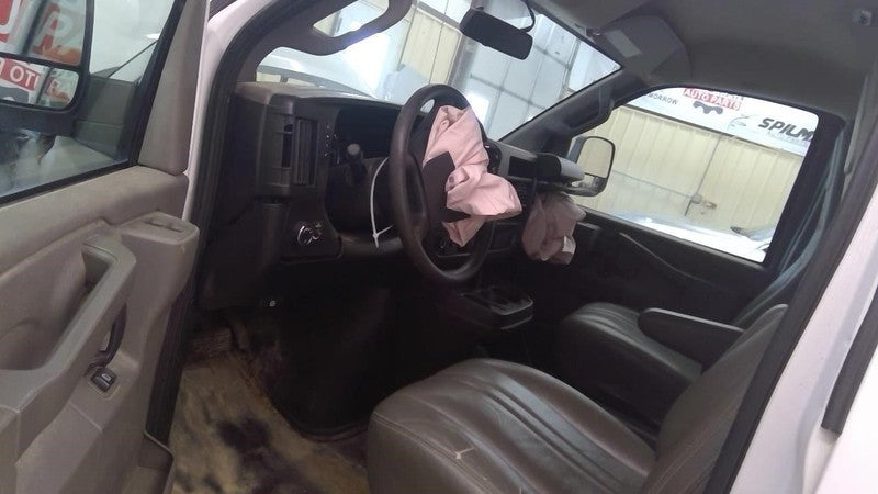 Seat Belt Front Driver Retractor Fits 16-24 EXPRESS 2500 VAN 1946814