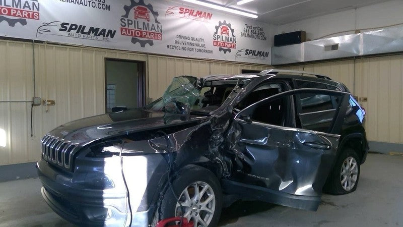 AC Compressor Fits 14-23 CHEROKEE 1720299