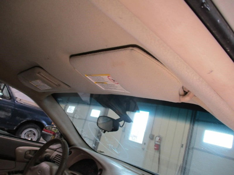 Passenger Right Sun Visor Without Illumination Fits 00-05 IMPALA 20273