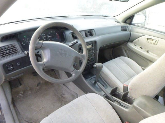 Brake Lamp CAMRY     2001 High Mounted Stop Light 1237013