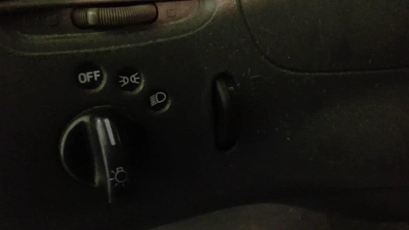 RANGER    2002 Dash/Interior/Seat Switch 1743380