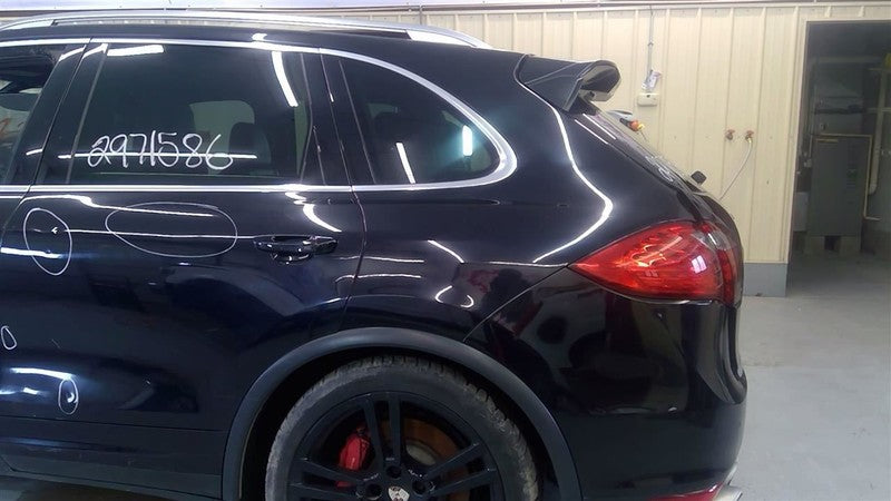 Carrier Rear Axle 4.8L Fits 11-18 PORSCHE CAYENNE 1638225