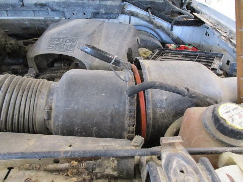 Throttle Body Throttle Valve Assembly Fits 00-04 EXPEDITION 1710650