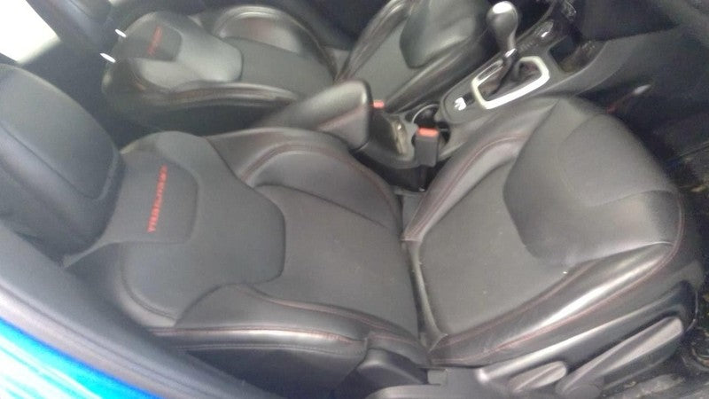 Passenger Front Seat Manual With Fold Flat Fits 15-22 CHEROKEE 1873869