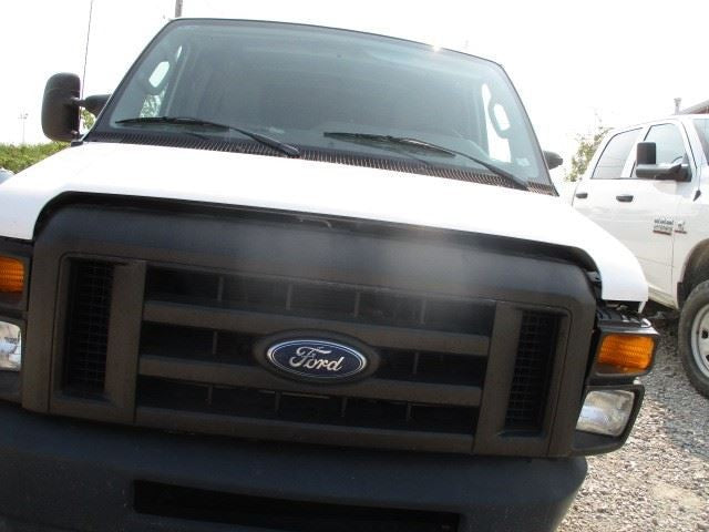 Engine ECM Electronic Control Module 8-330 5.4L Fits 09-10 FORD E150 V