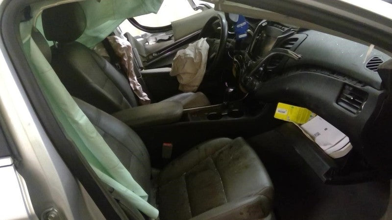 Passenger Right Tail Light Lid Mounted Fits 14-20 IMPALA 1979025
