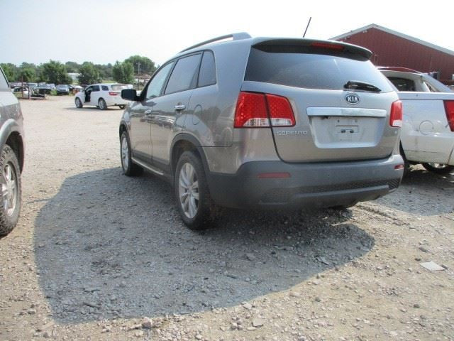 Grille Chrome Grille Surround Fits 11-13 SORENTO 1585122