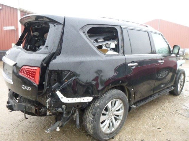 2015 Infiniti QX80 Driver Front Inner Door Trim Panel