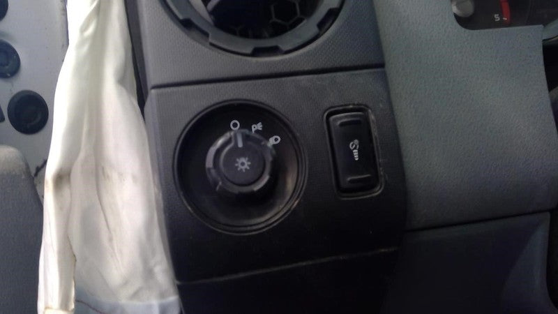 F250SD    2014 High Mounted Stop Light 1891976