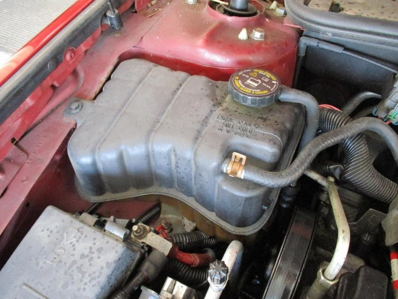 Radiator Fan Motor Fan Assembly Fits 00-05 DEVILLE 2052001