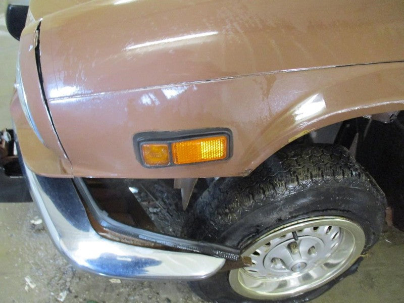 SPITFIRE  1977 Seat Belt Front 1735963