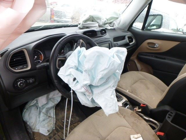 Automatic Transmission 4 Door X Model 2.4L AWD Fits 16 FIAT 500 133735