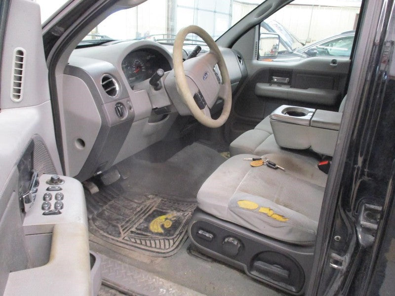 Ford F-150 2007 Headrest Used 4700