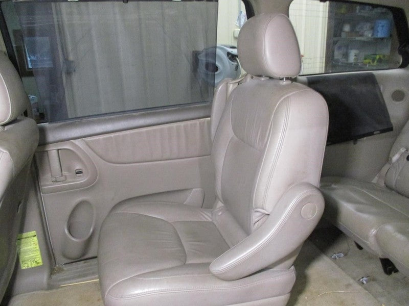 SIENNA    2006 Seat Rear 2047851