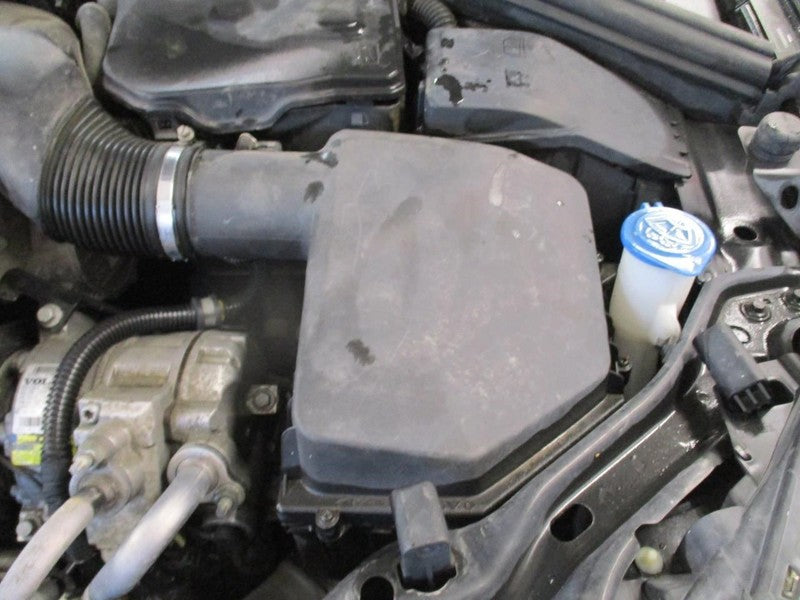 Air Cleaner XC70 3.0L Fits 08-15 VOLVO 70 SERIES 1990547