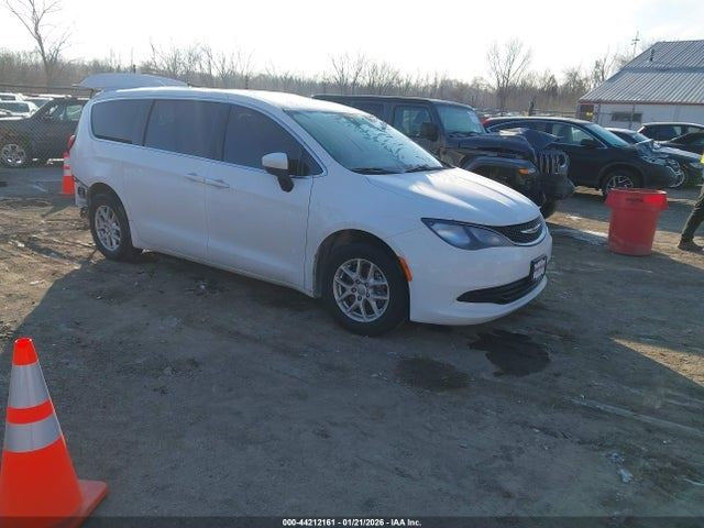 Driver Headlight With Quad Halogen VIN G Fits 17-20 PACIFICA 1869101