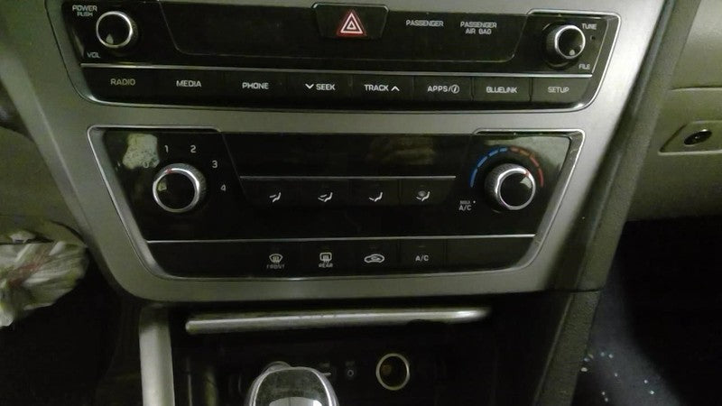 Temperature Control Manual Temperature Control Fits 15-17 SONATA 17383