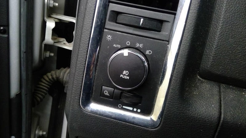 RAM1500   2012 Dash/Interior/Seat Switch 1742087