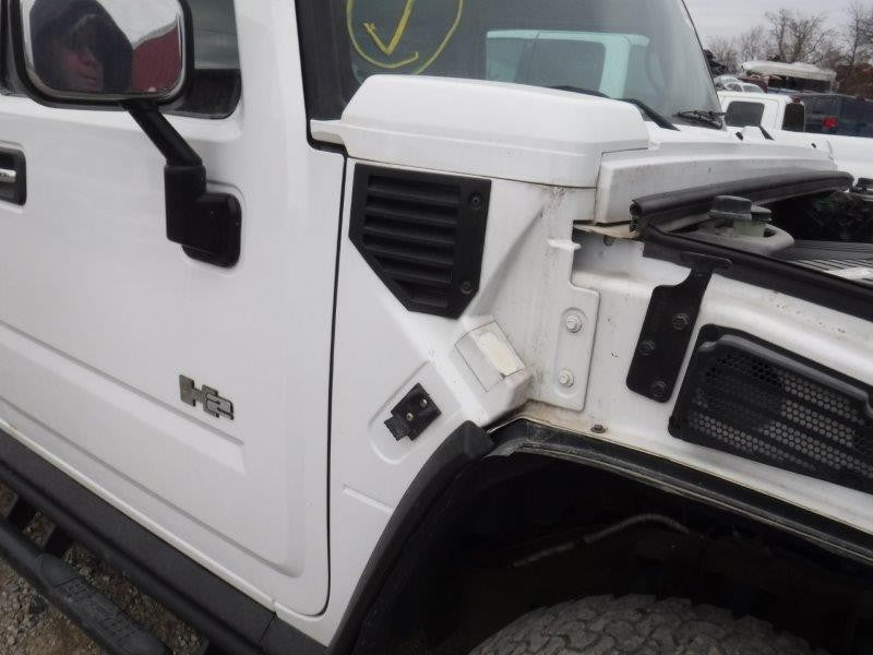 Rear Axle Fits 03-05 HUMMER H2 1063632