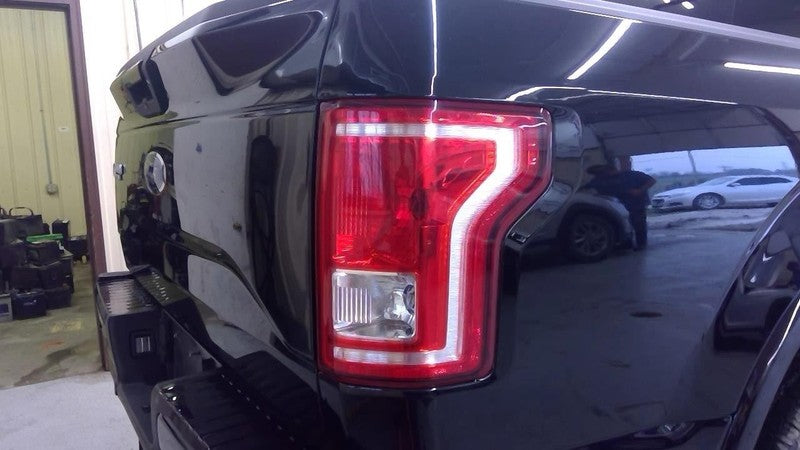 Passenger Tail Light Styleside Incandescent Fits 15-17 FORD F150 PICKU