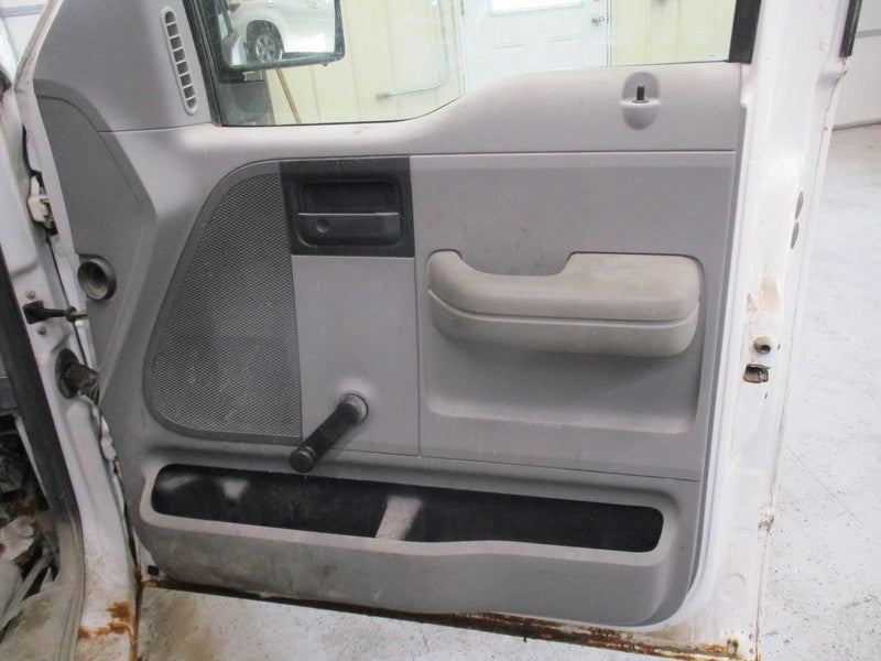F150NEW   2004 Door Trim Panel Rear 2063644