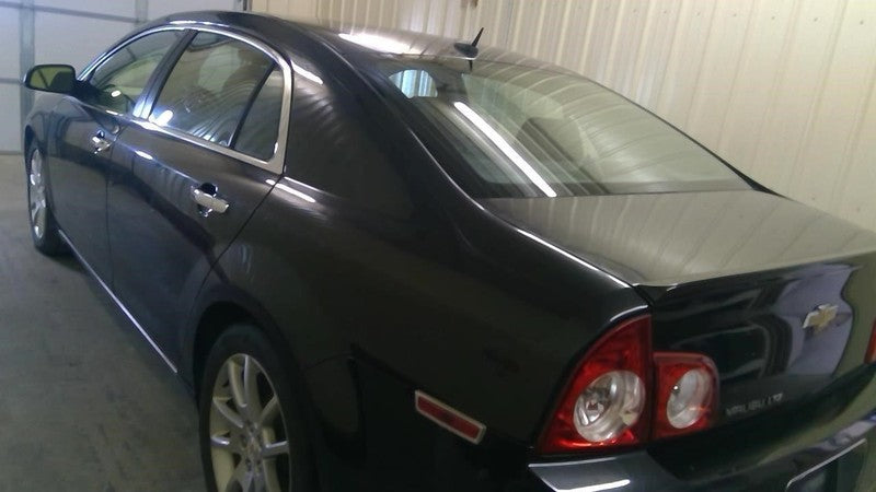 MALIBU    2010 Owners Manual 1858680