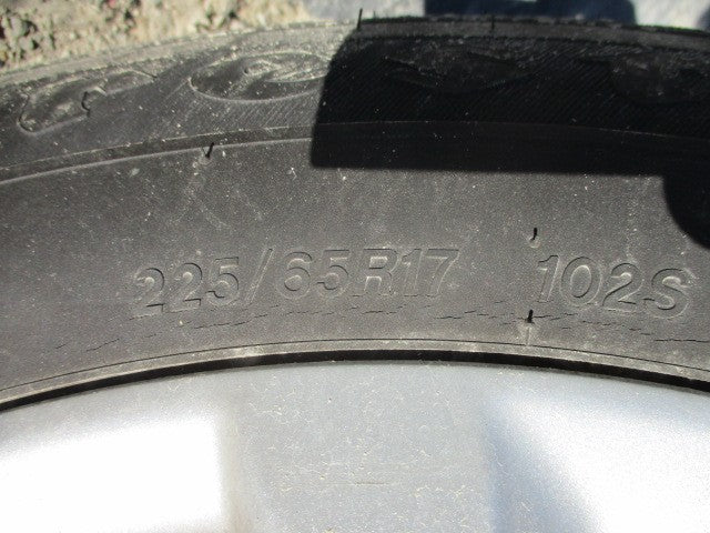 EQUINOX   2019 Glove Box 1521922