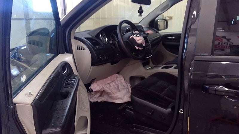 Starter Motor Fits 11-20 CARAVAN 1701153