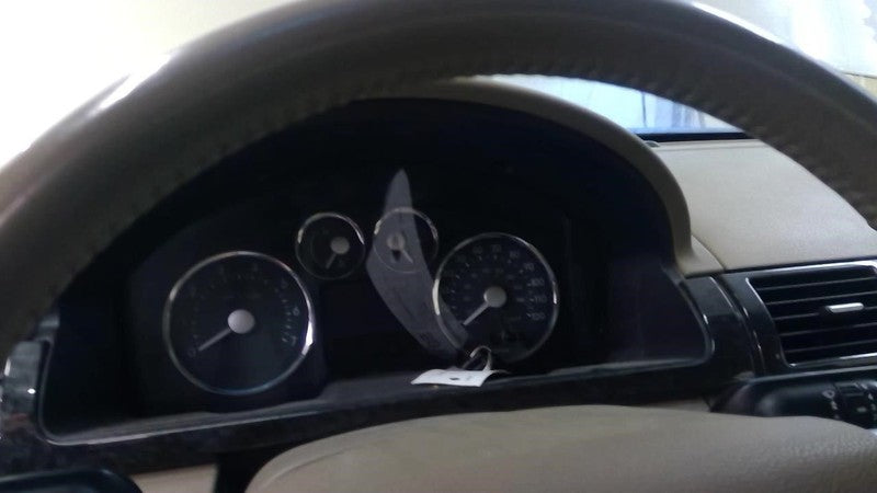 Speedometer Cluster MPH ID 6T5T-10849-AA Fits 06 MONTEGO 1898792