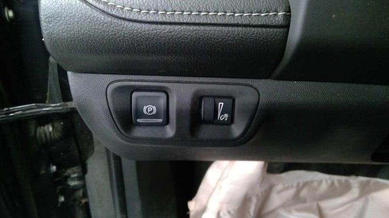 ACADIA    2017 Dash/Interior/Seat Switch 2033874